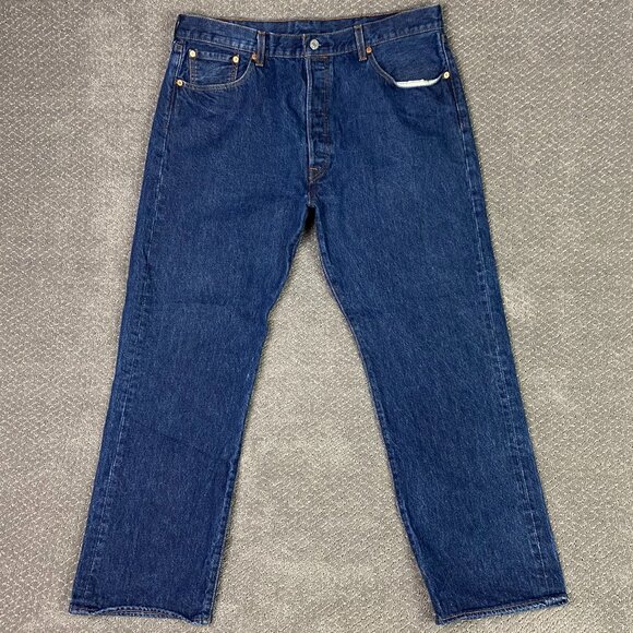 Levi's 501 Jeans Men's 40 x 32 Measures 36 x 29 Blue Cotton Button Fly Red Tab - Picture 1 of 13